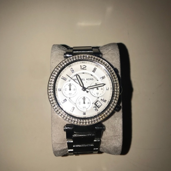 Michael Kors watch⌚️ - Picture 1 of 1